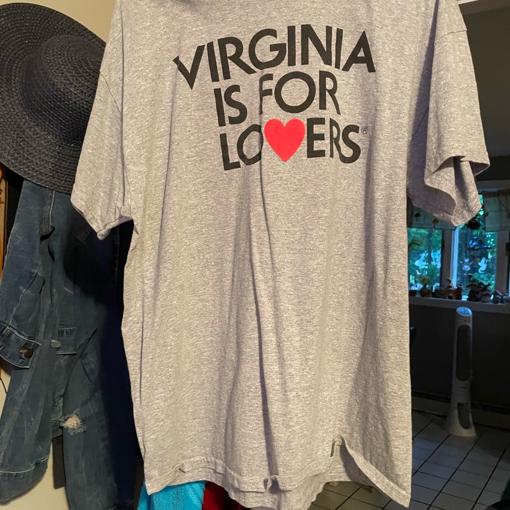 Gildan Heather Gray Tee - Virginia Is For Lovers
